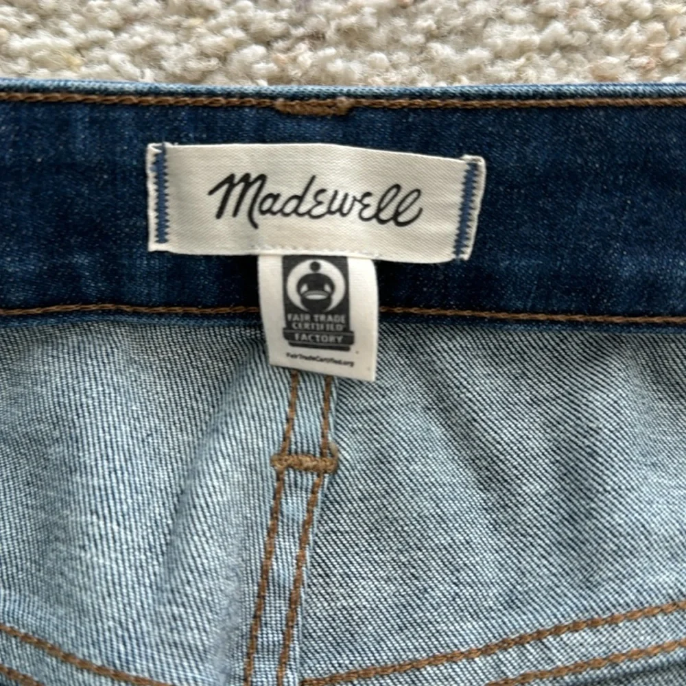 Madewell Curvy High Rise Skinny Jeans - Picture 2 of 5